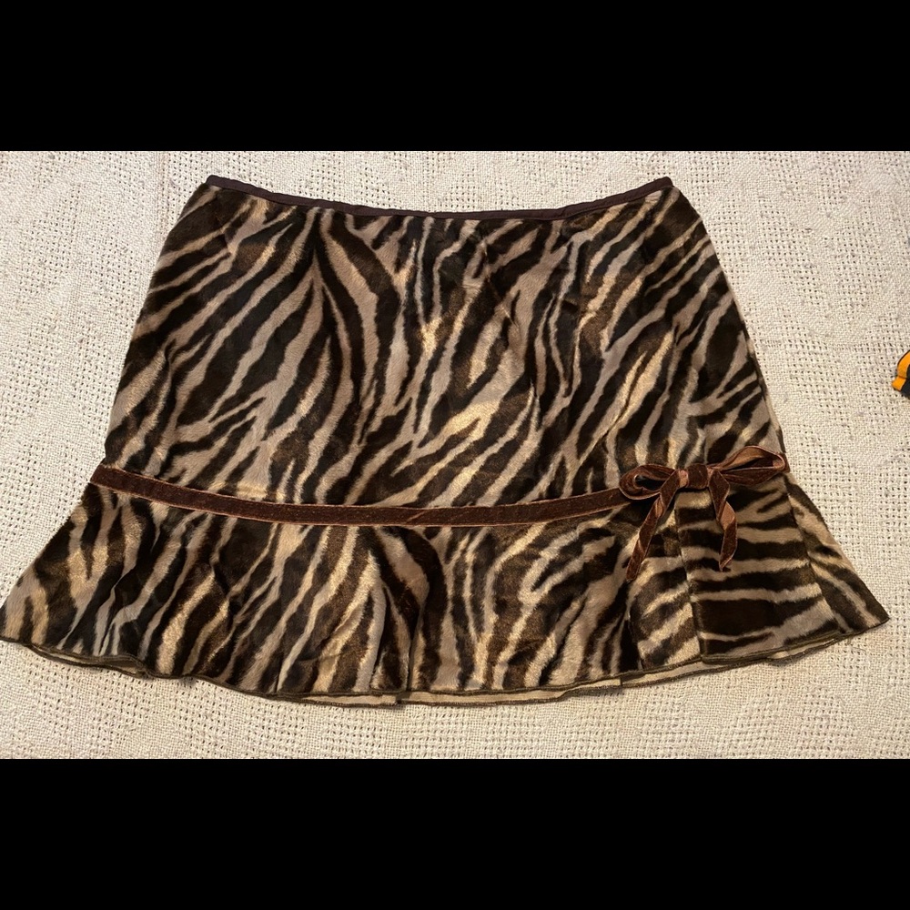 Animal print skirt size Small